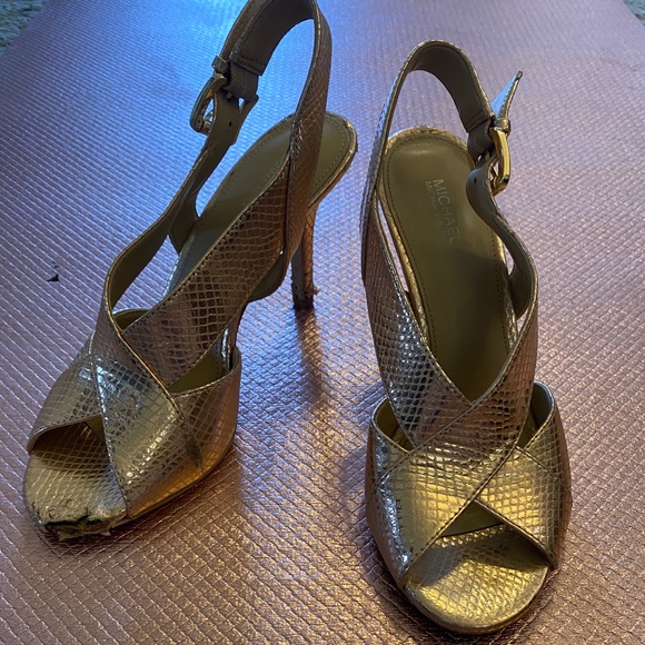 Rose Gold Metallic Michael Kors Heels - Picture 2 of 5